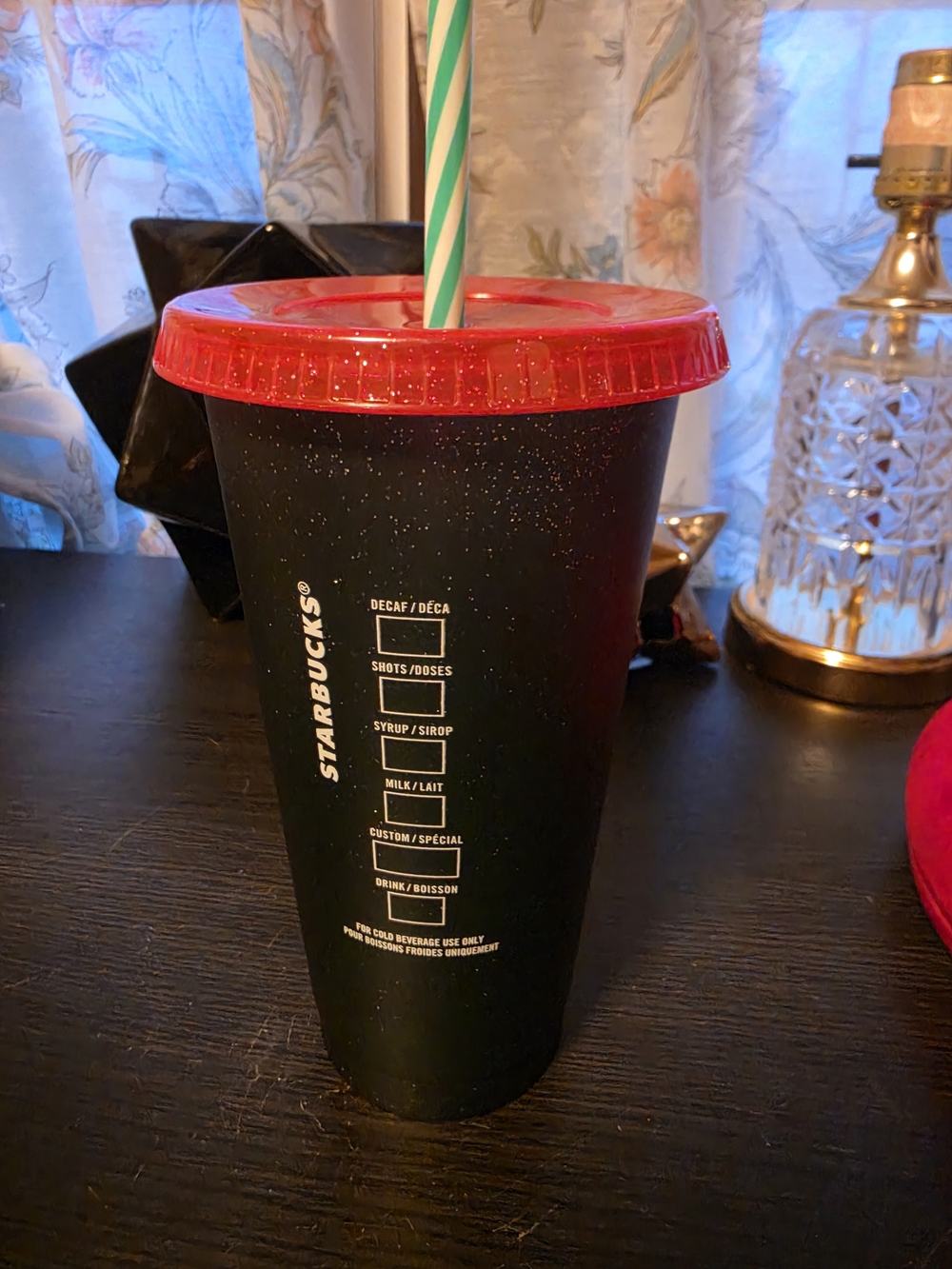 2022 Starbucks Holiday Collection - Picture 2 of 2